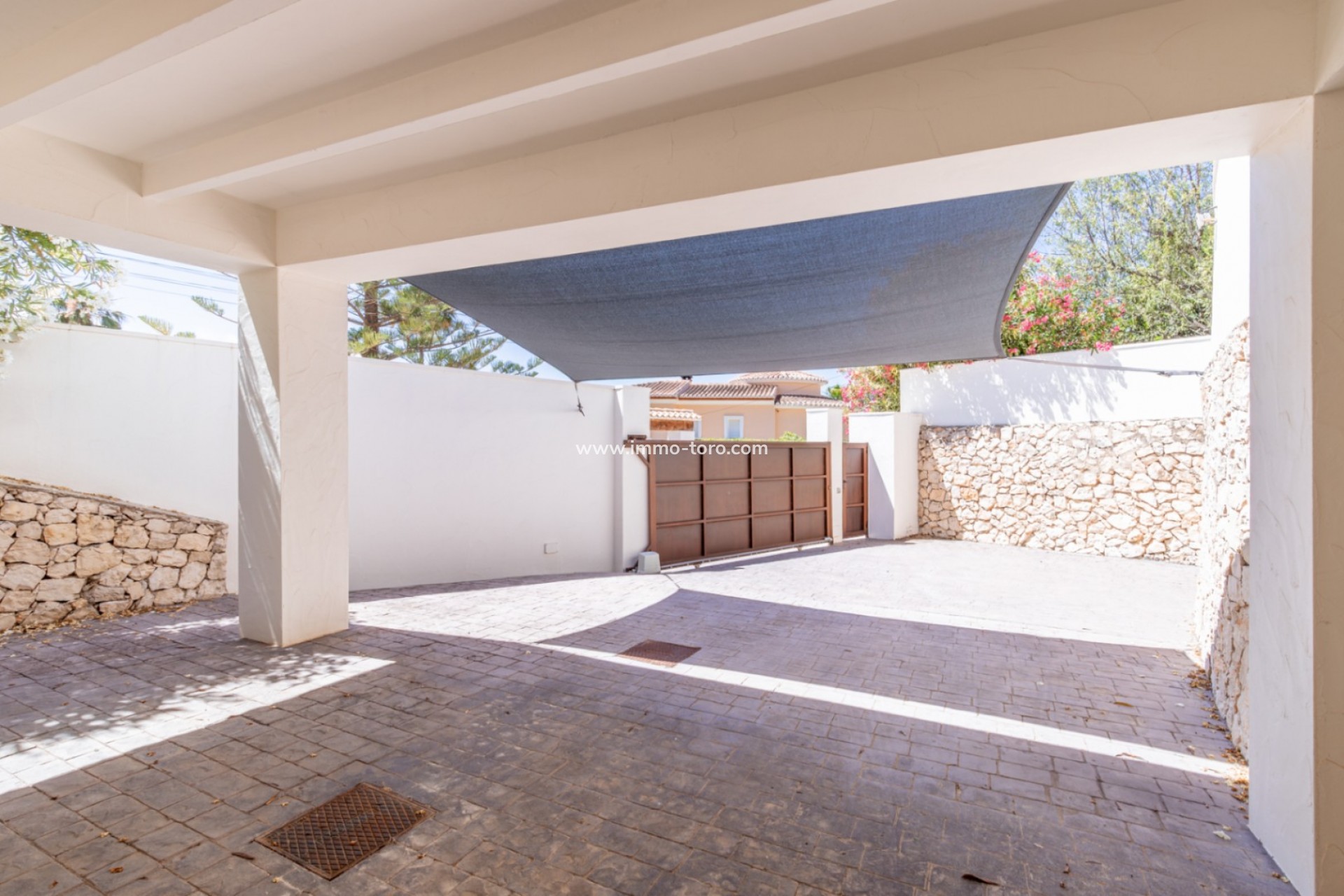 Resale - Villa - Moraira - Benimeit