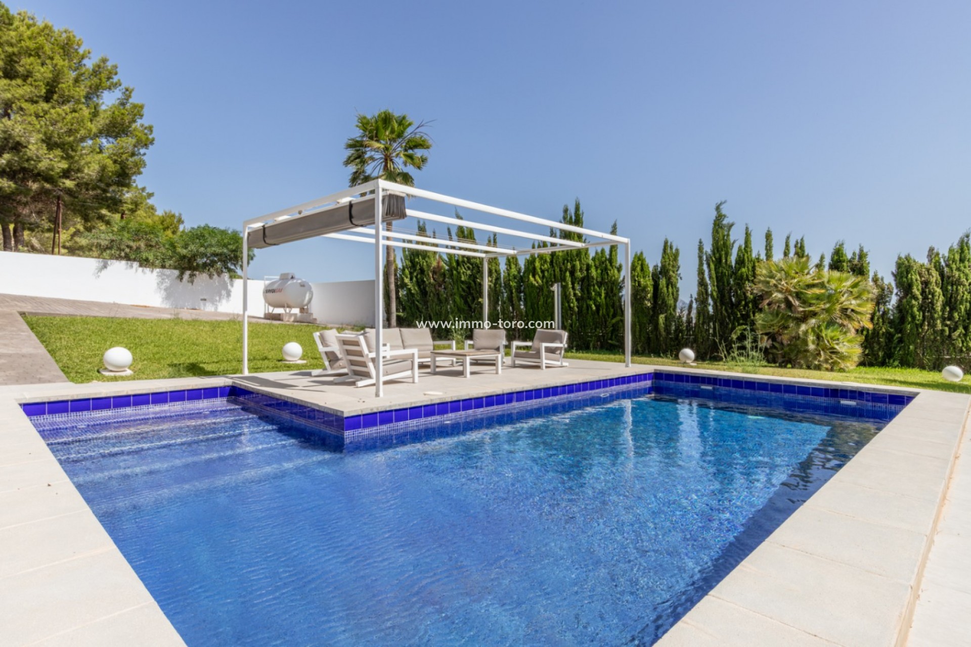 Resale - Villa - Moraira - Benimeit
