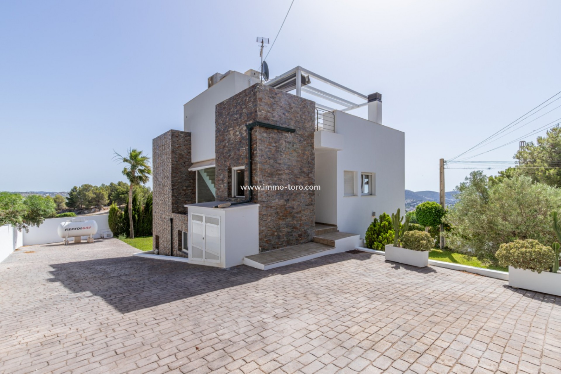 Resale - Villa - Moraira - Benimeit