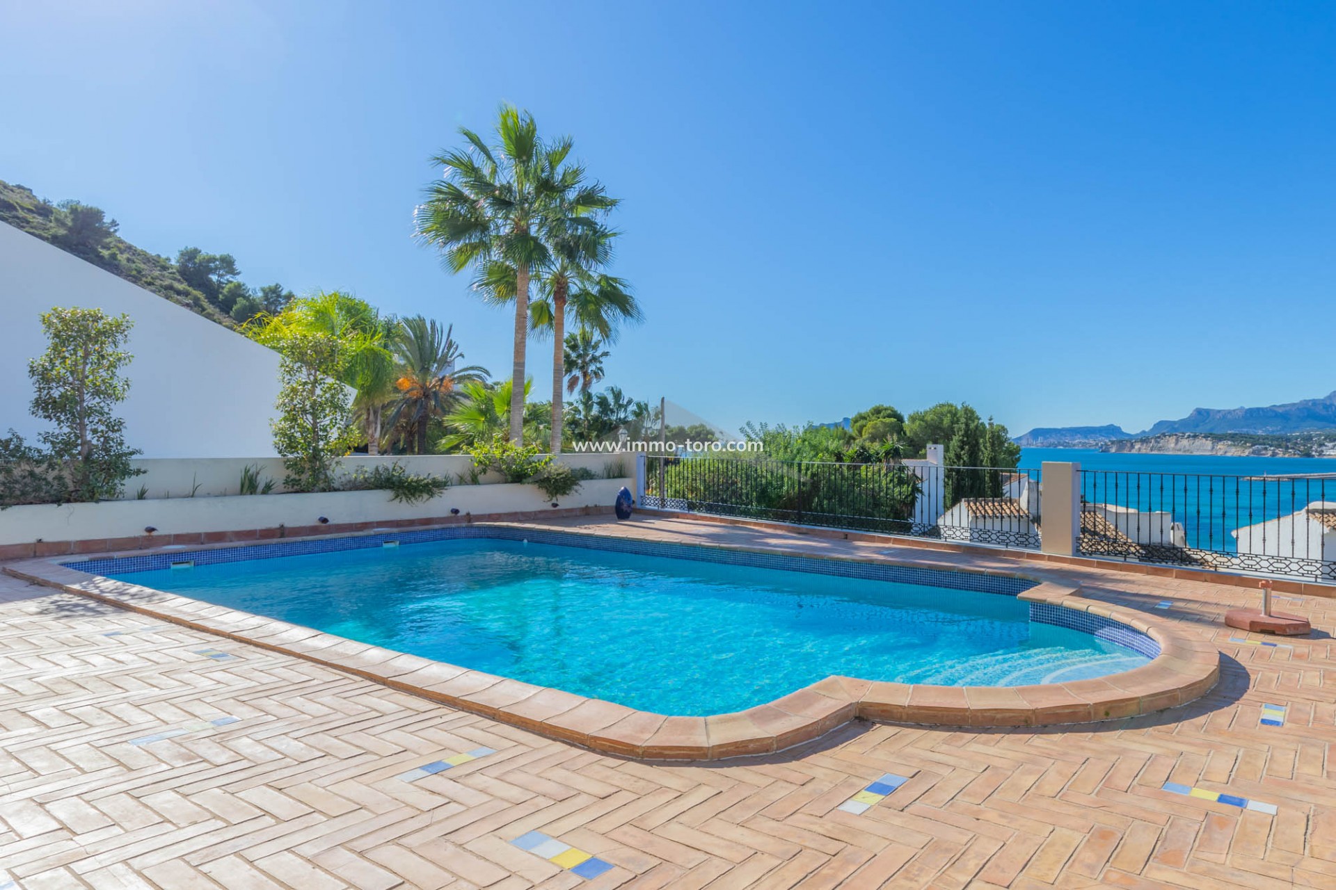 Resale - Villa - Moraira - El Portet