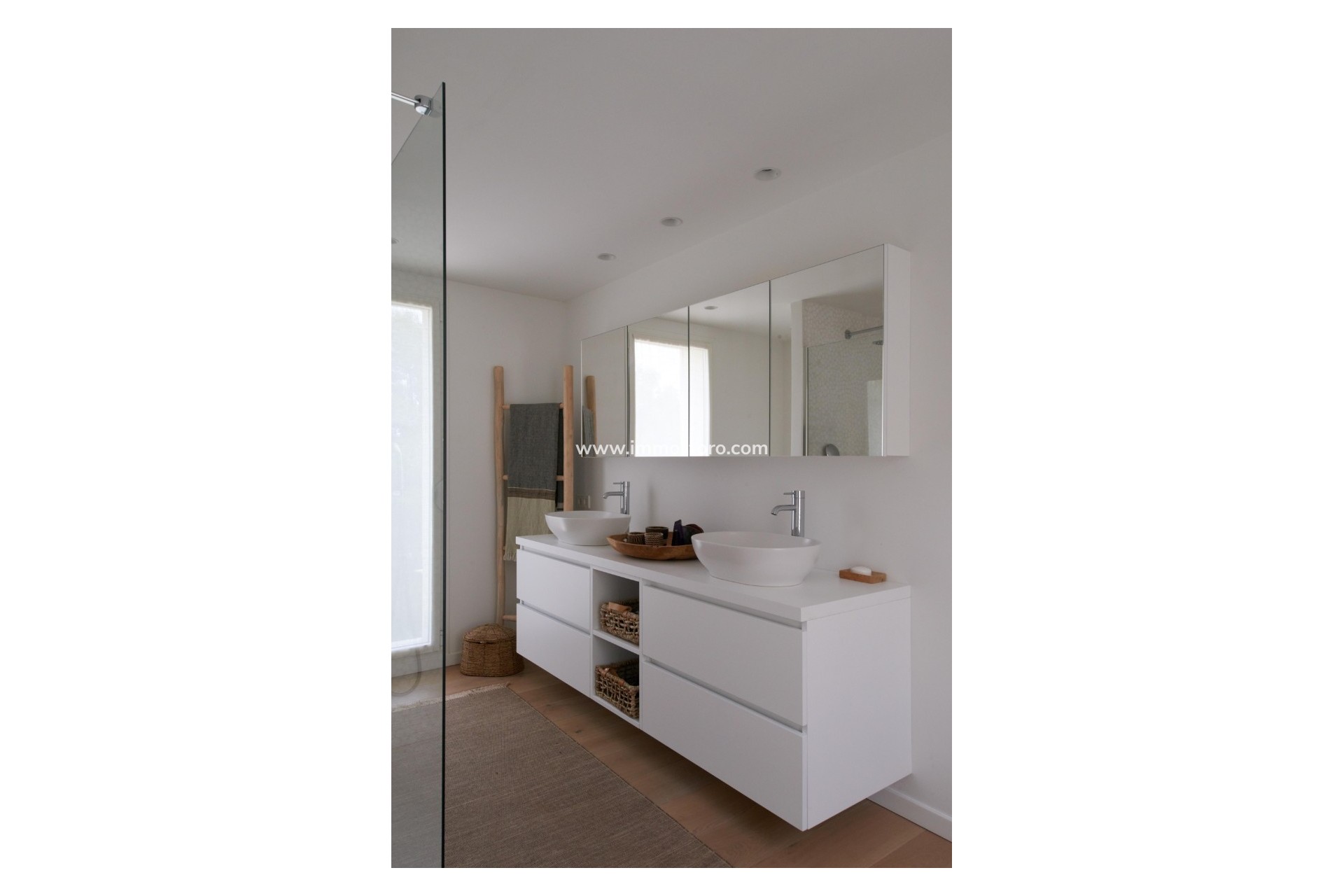 Resale - Villa - Moraira