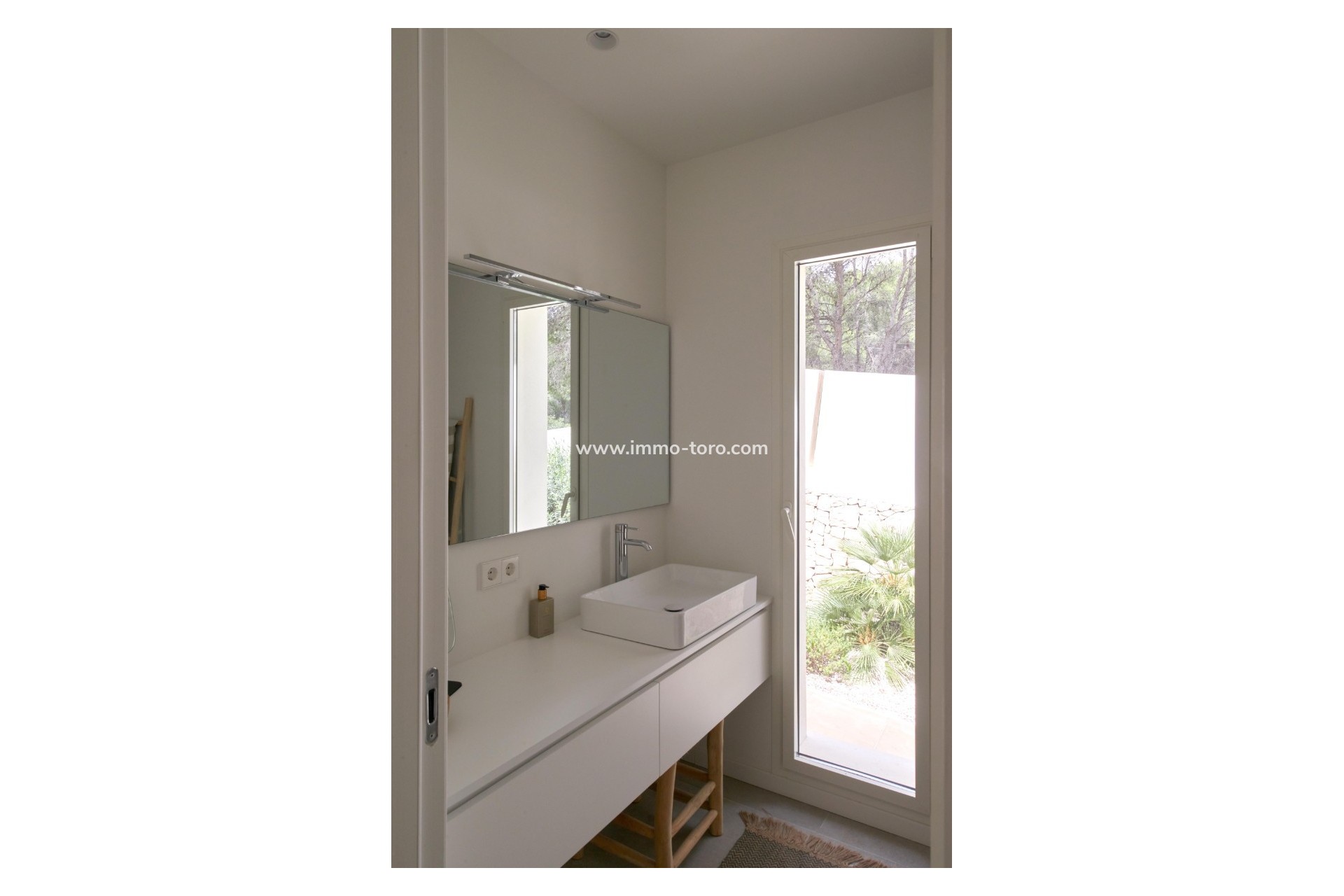 Resale - Villa - Moraira