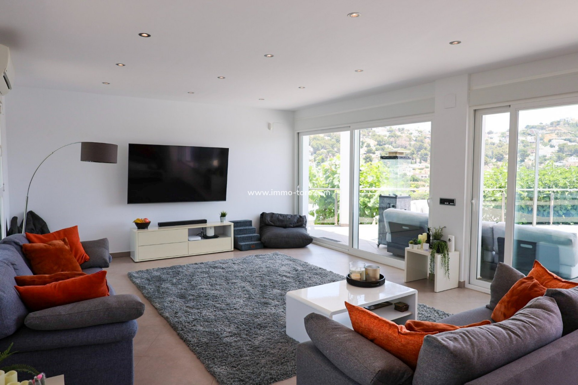 Resale - Villa - Moraira