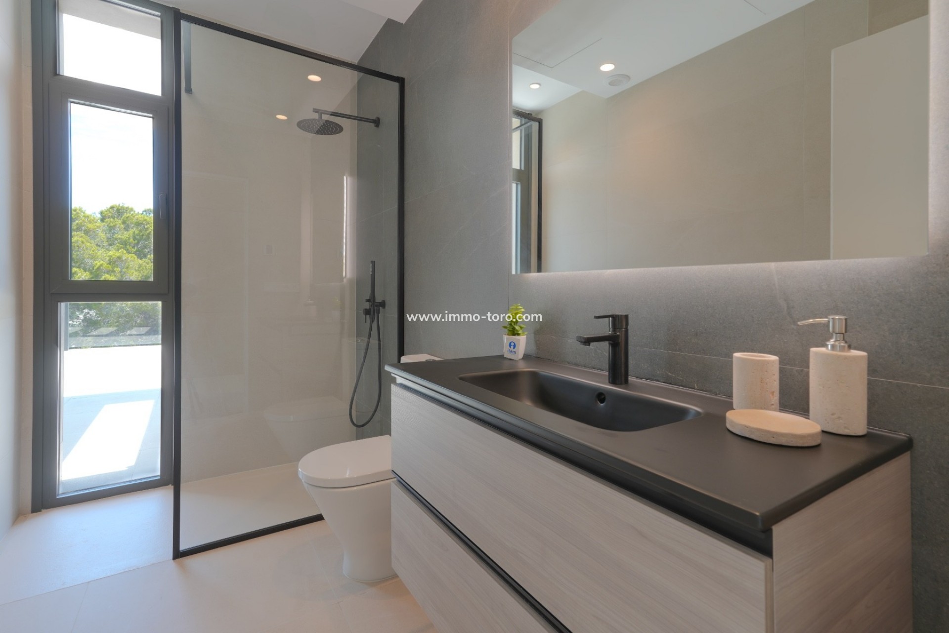 Resale - Villa - Moraira