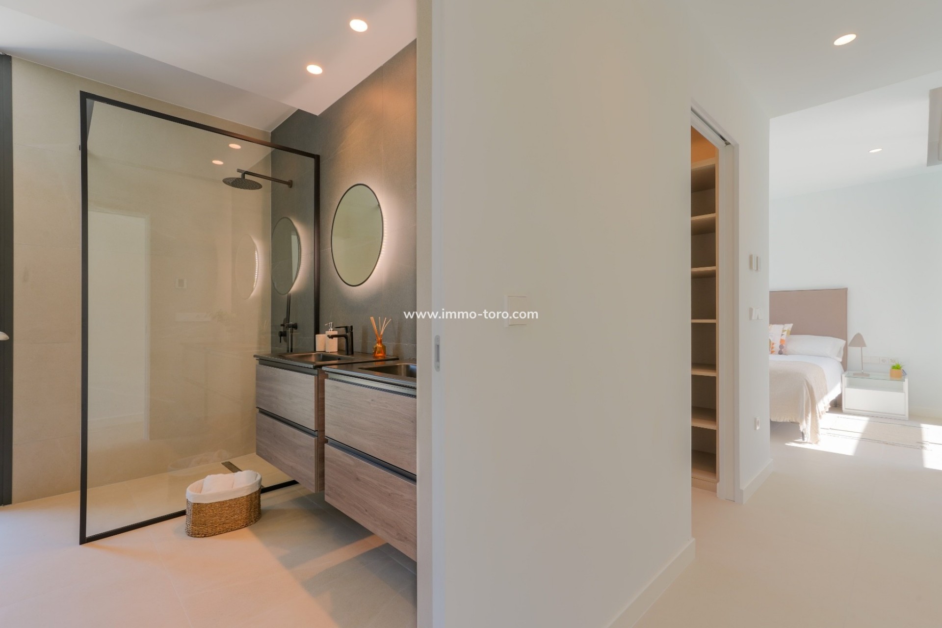 Resale - Villa - Moraira