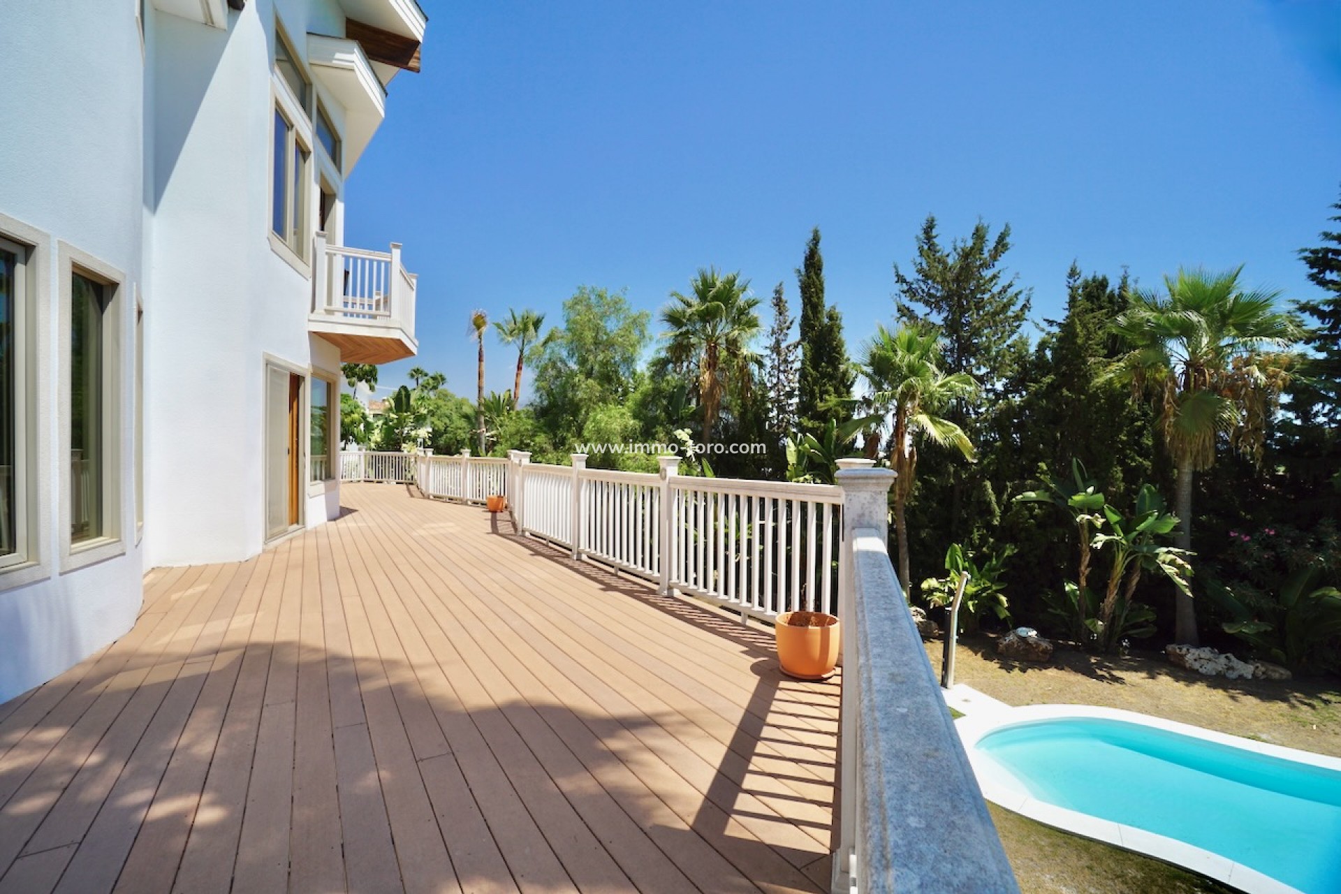 Resale - Villas - Benhavis - El Paraiso Alto
