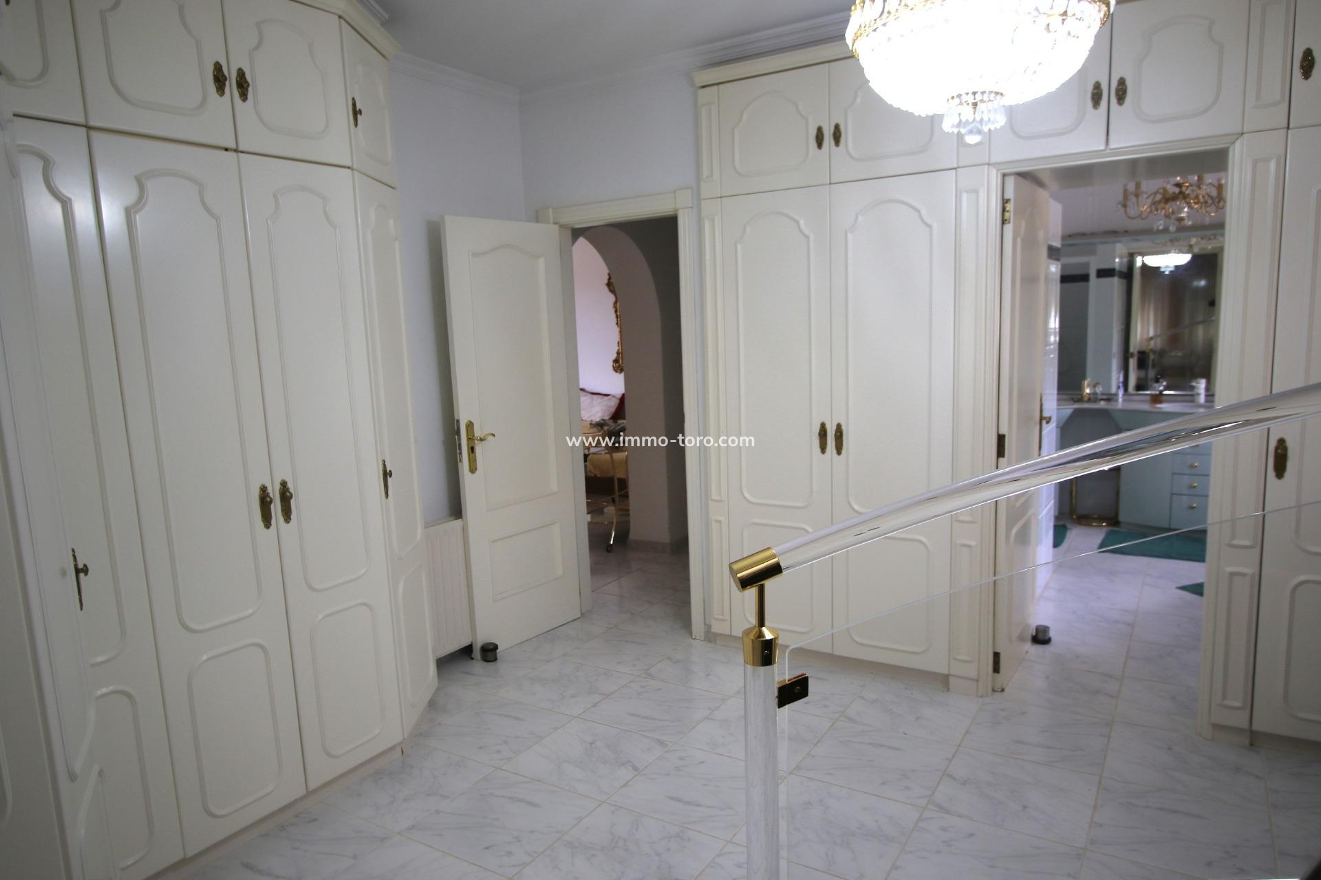 Revente - Villa - Calpe - La Canuta