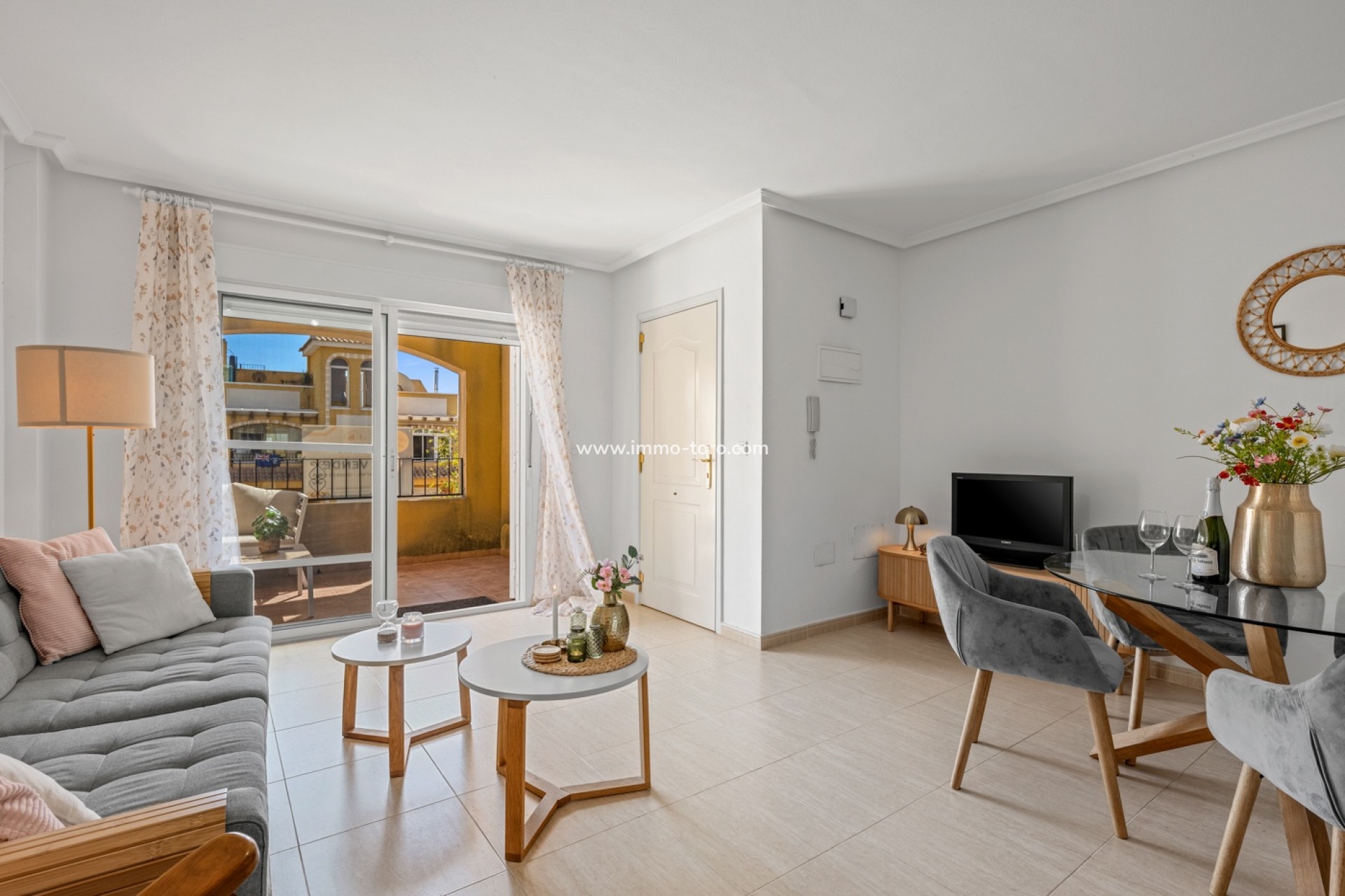 Venta - Apartamento - Daya Nueva - Costa Blanca South