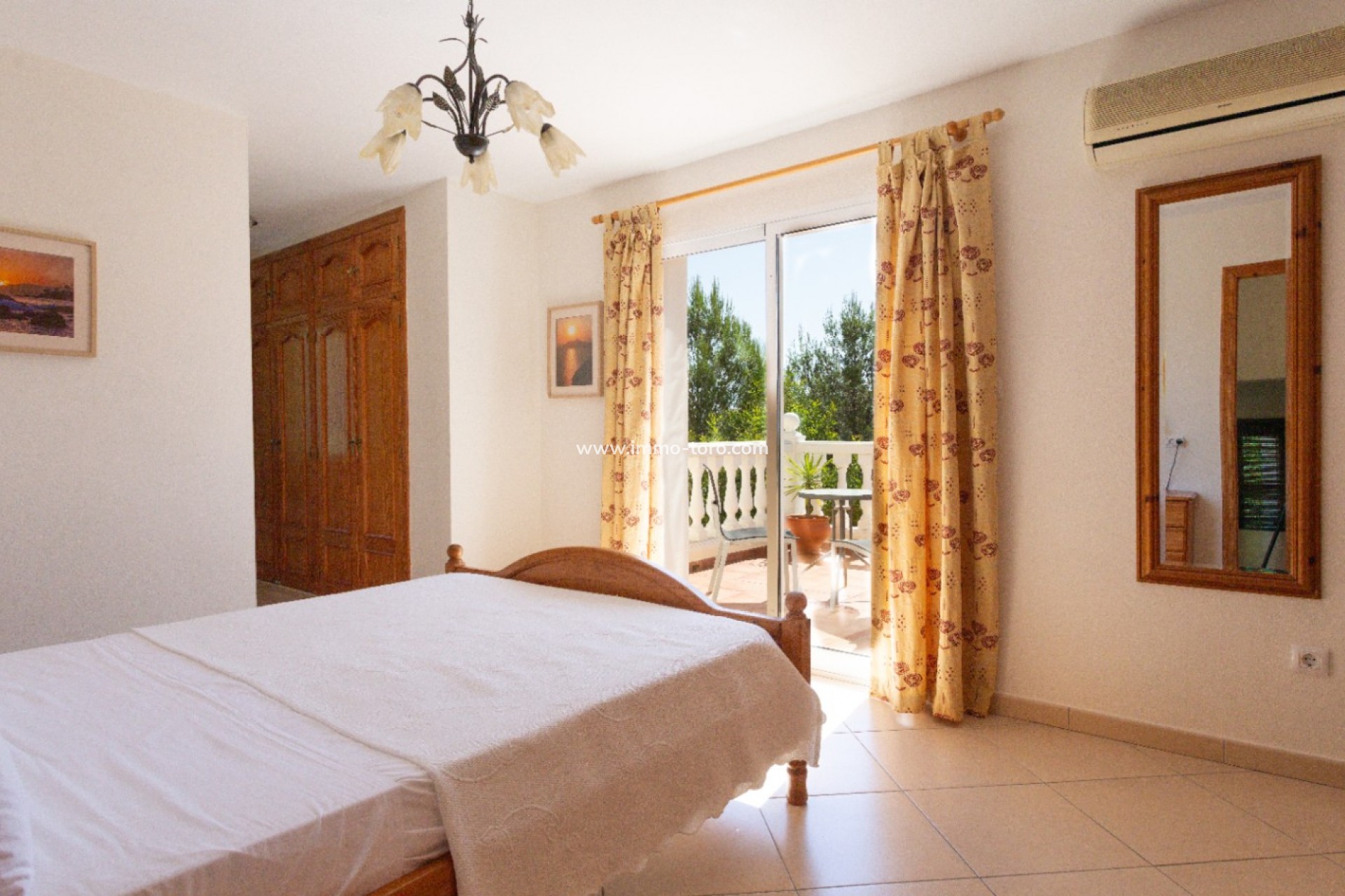 Venta - Villa / Chalet - Benigembla