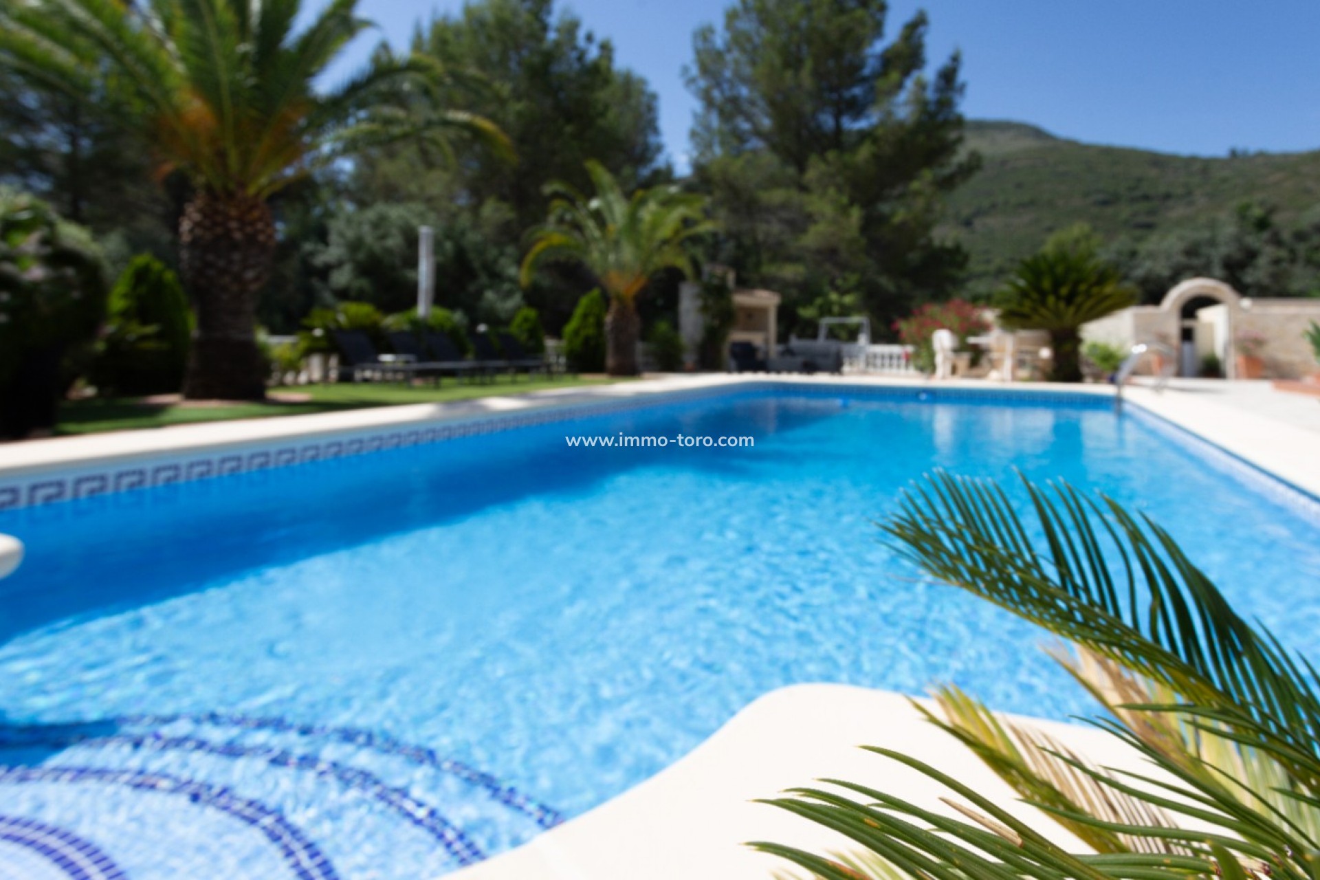 Venta - Villa / Chalet - Benigembla