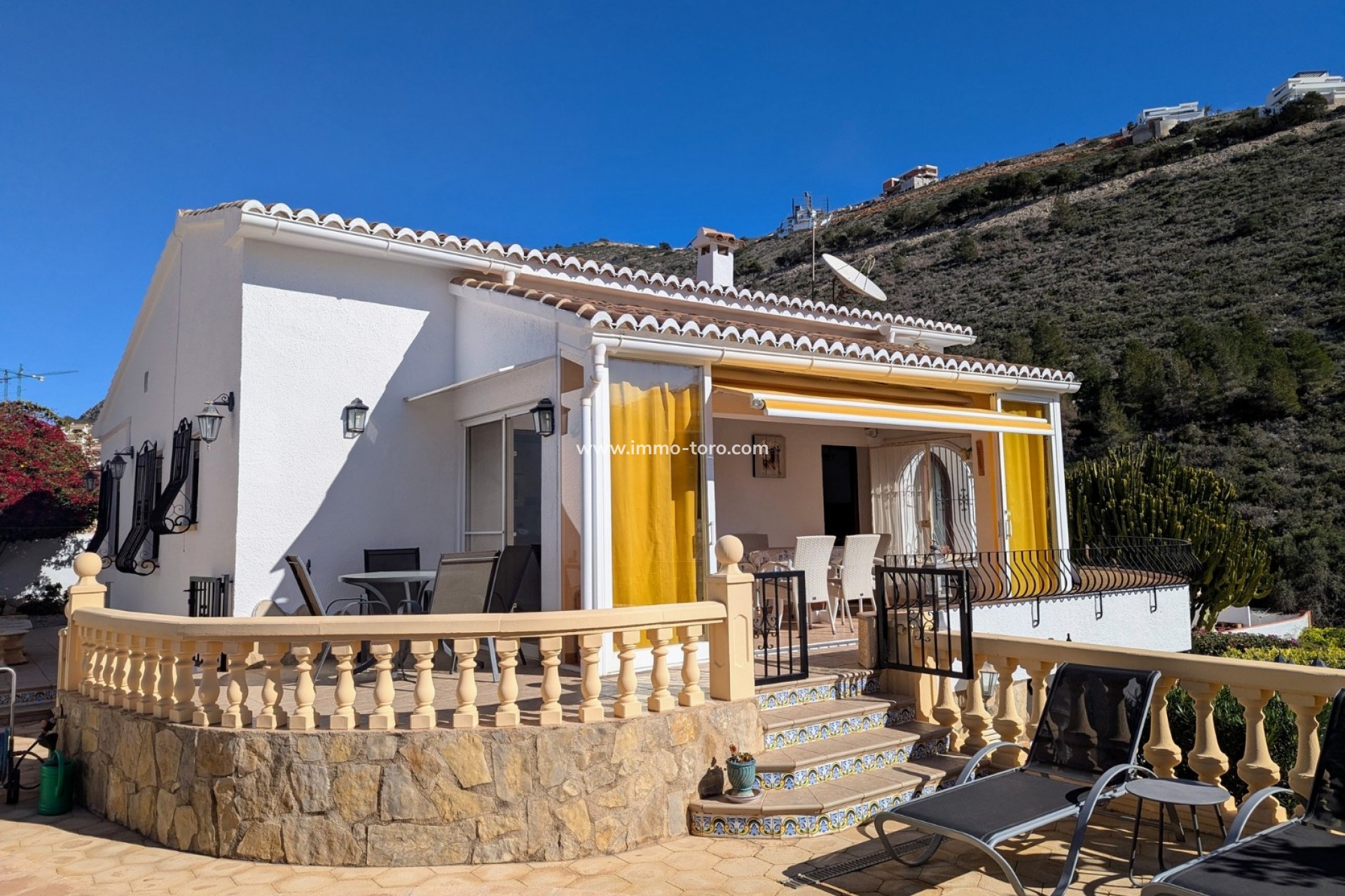 Venta - Villa / Chalet - Benitachell