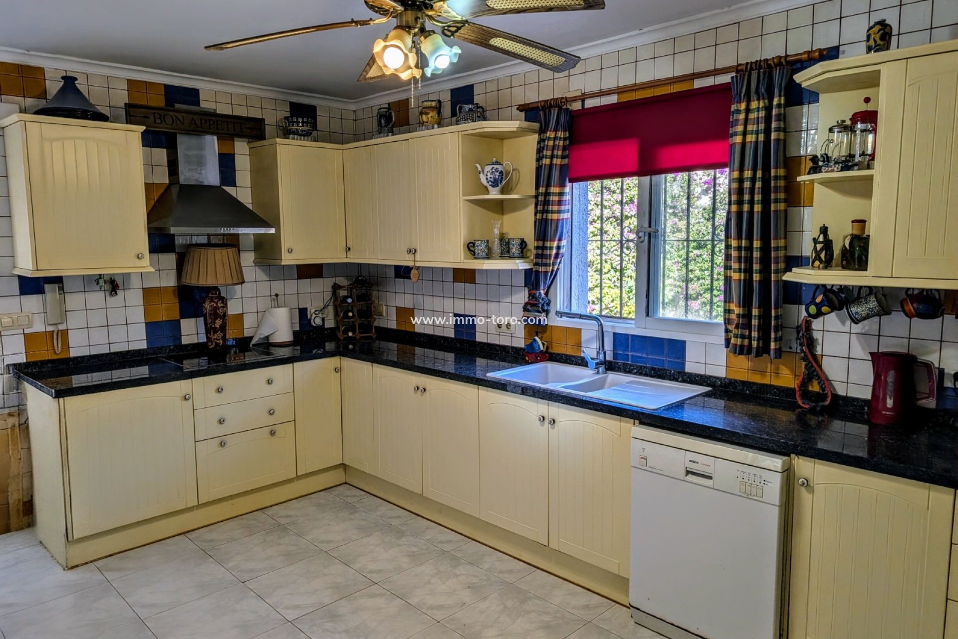 Venta - Villa / Chalet - Benitachell