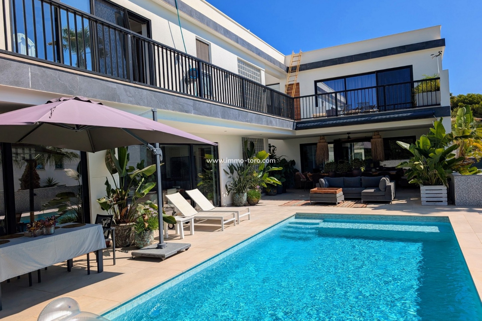 Venta - Villa / Chalet - Calpe - La Calalga