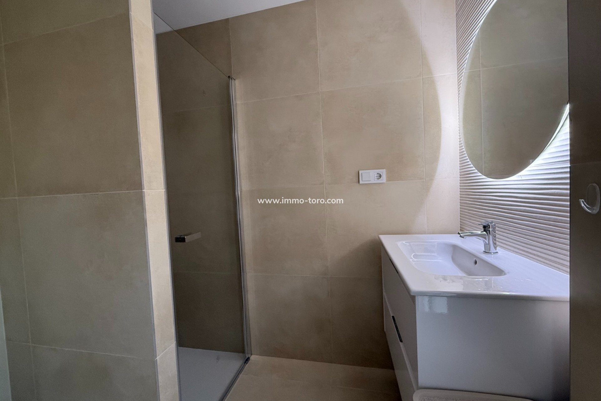 Venta - Villa / Chalet - Finestrat