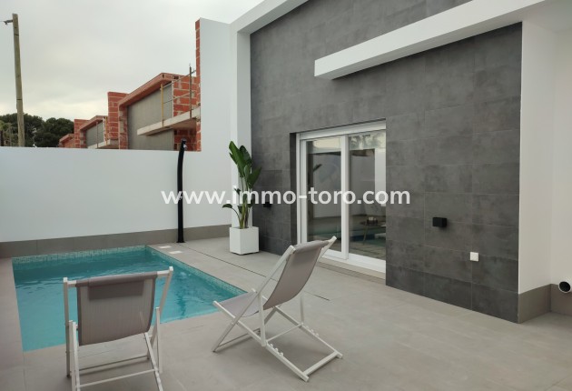 Villa / Chalet - Nueva construcción  - Balsicas - Balsicas