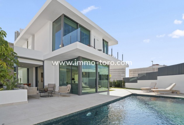 Villa / Chalet - Nueva construcción  - Benidorm - Rincón De Loix