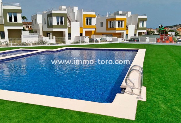 Villa / Chalet - Nueva construcción  - Denia - Dénia