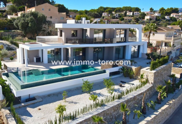 Villa / Chalet - Venta - Benissa - Benissa