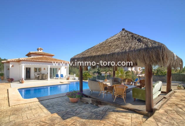Villa / Chalet - Venta - Javea - Jávea