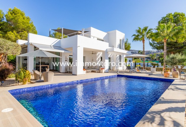 Villa / Chalet - Venta - Moraira - Sol Park