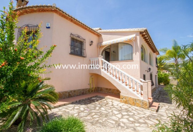 Villa / Chalet - Venta - Orba - Orba