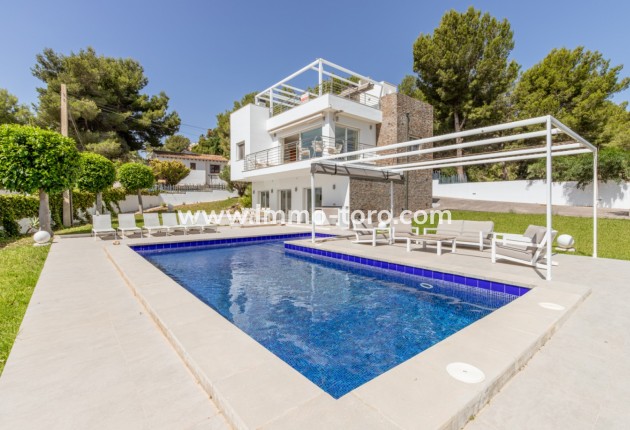Villa - Herverkoop - Moraira - Benimeit
