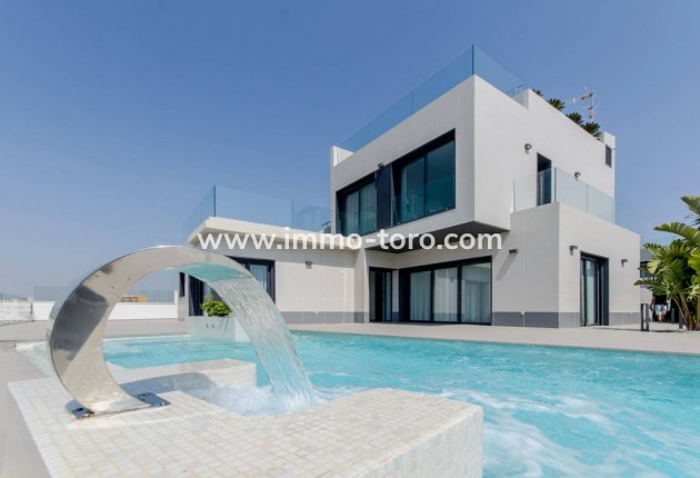 Villa - Nieuwbouw - Orihuela - Orihuela Costa