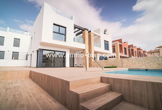 Villa - Nouvelle construction - Orihuela Costa - Punta Prima