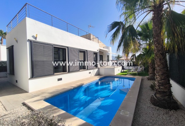 Villa - Resale - Polop - Alberca