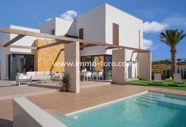Nueva construcción  - Villa / Chalet - Orihuela - Campoamor