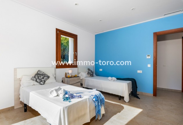 Resale - Villa - Benissa