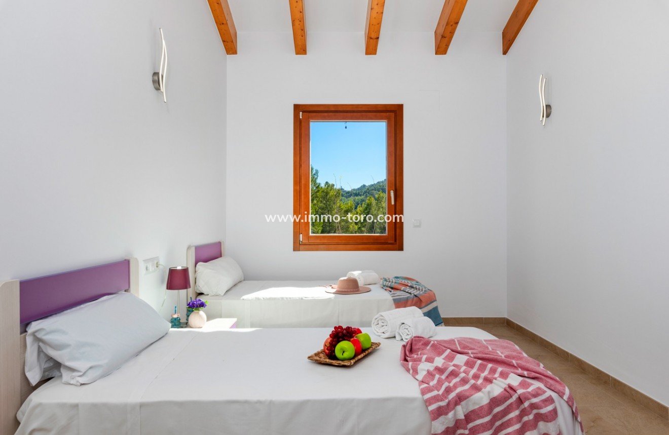 Resale - Villa - Benissa