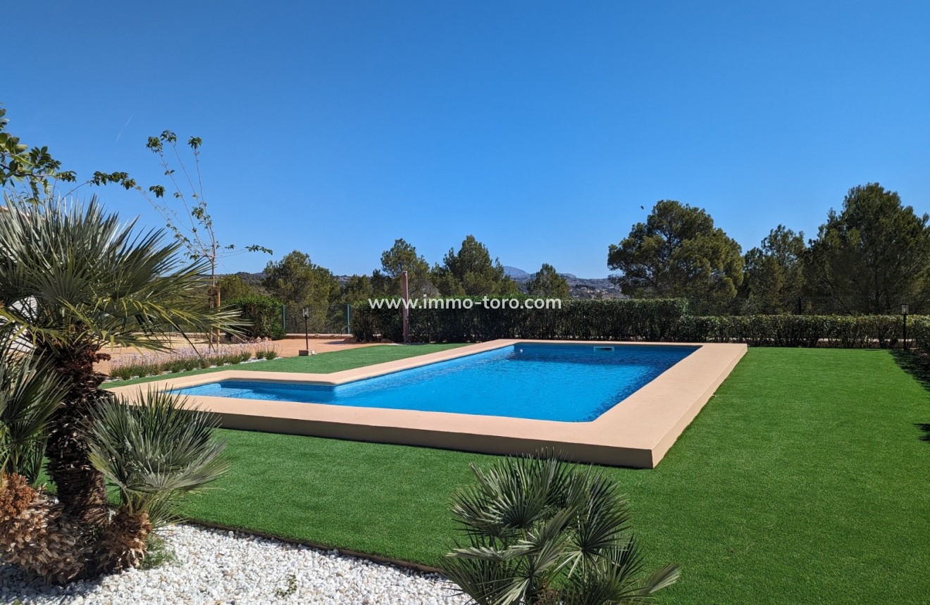 Resale - Villa - Benissa