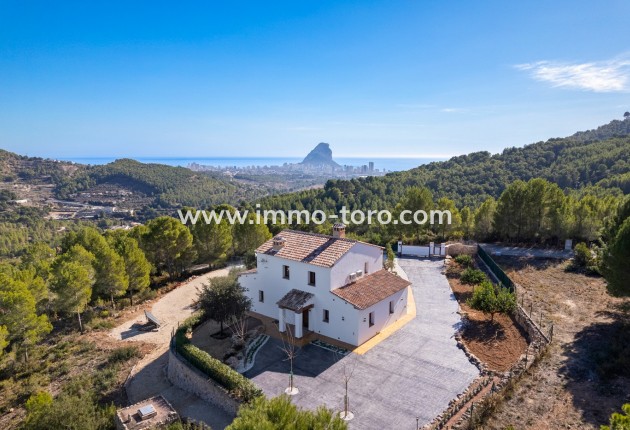 Resale - Villa - Benissa