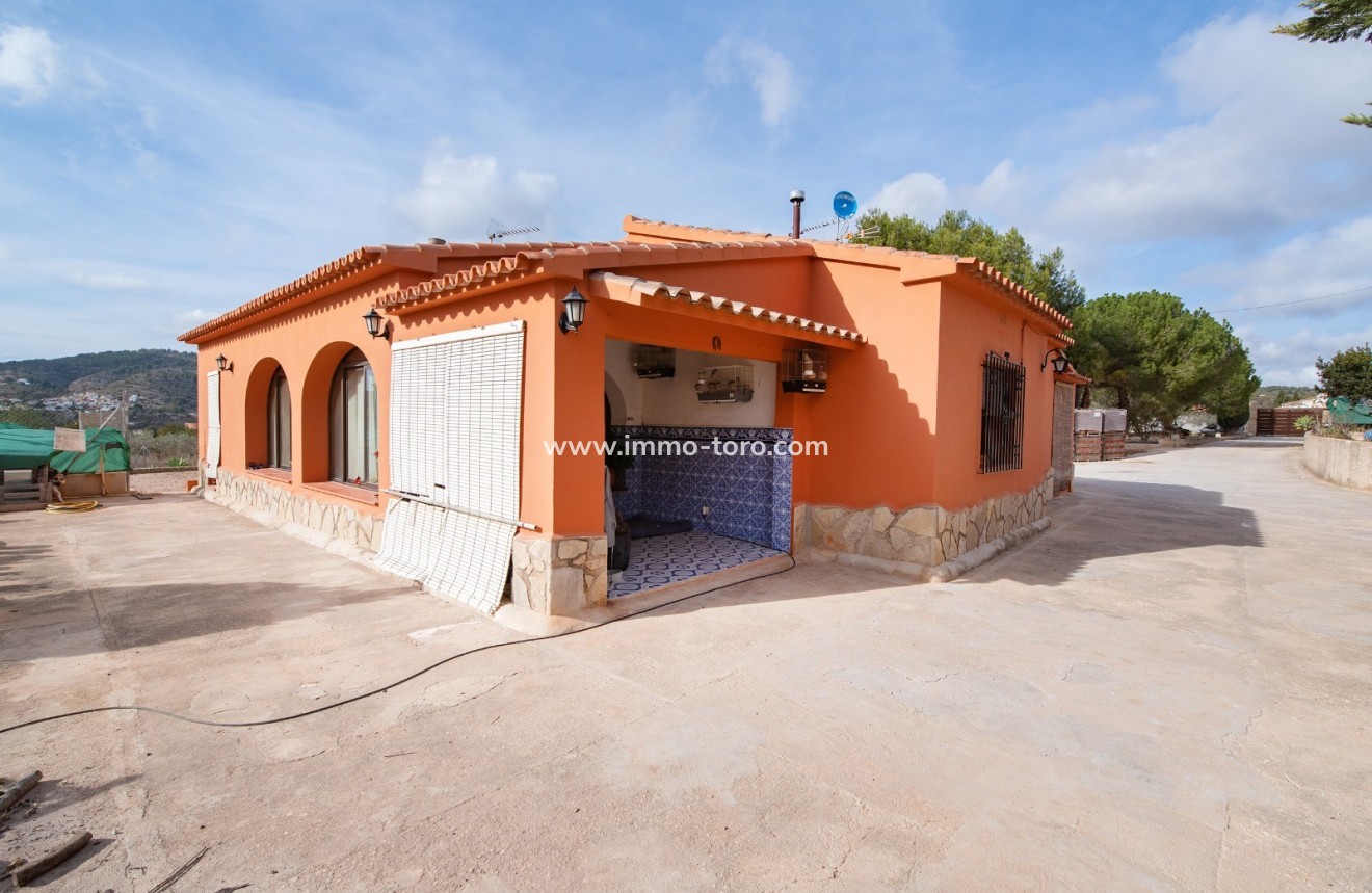 Venta - Villa / Chalet - Benissa - Partida Canor