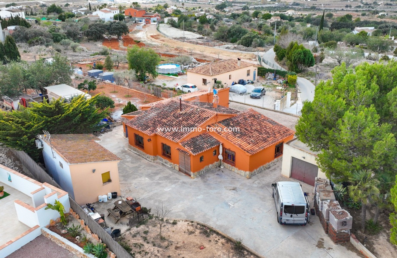 Venta - Villa / Chalet - Benissa - Partida Canor