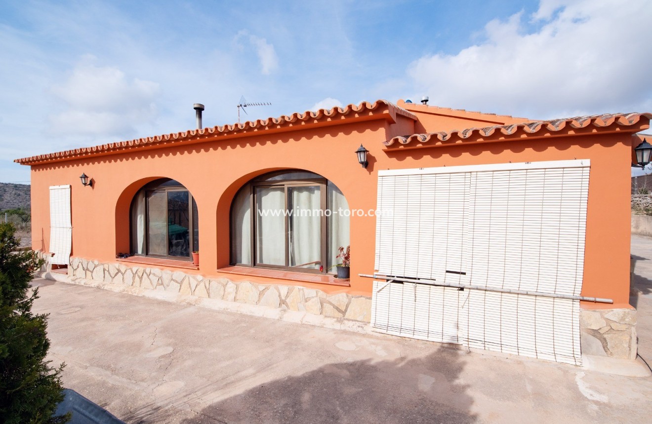 Venta - Villa / Chalet - Benissa - Partida Canor