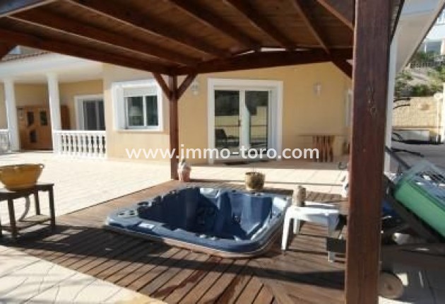 Resale - Villa - Alfaz del Pi - Escandinavia