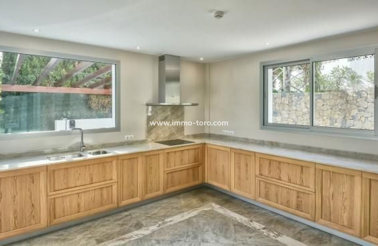 Resale - Villa - Calpe - La Canuta