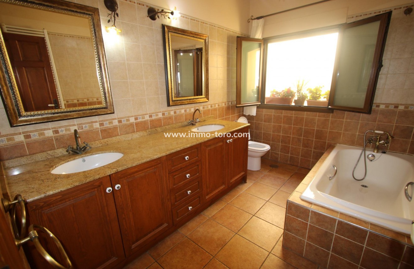 Resale - Villa - Callosa d´en Sarrià