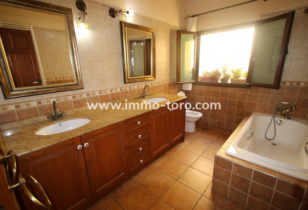 Resale - Villa - Callosa d´en Sarrià