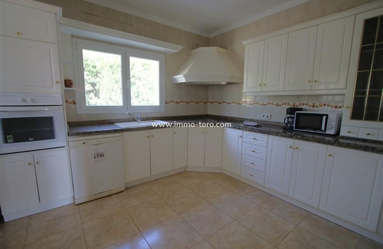 Venta - Villa / Chalet - Calpe