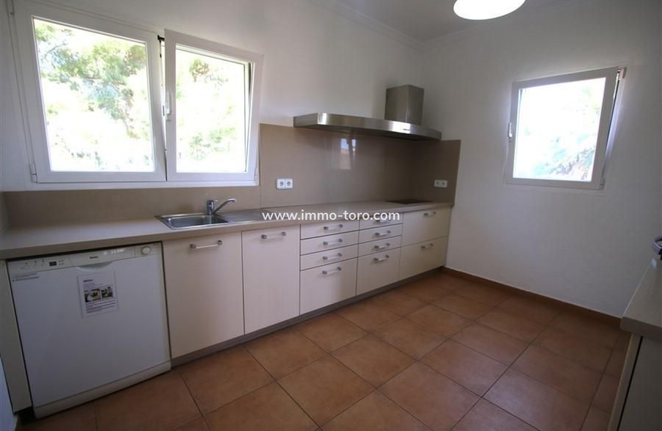Venta - Villa / Chalet - Calpe