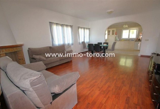 Venta - Villa / Chalet - Calpe