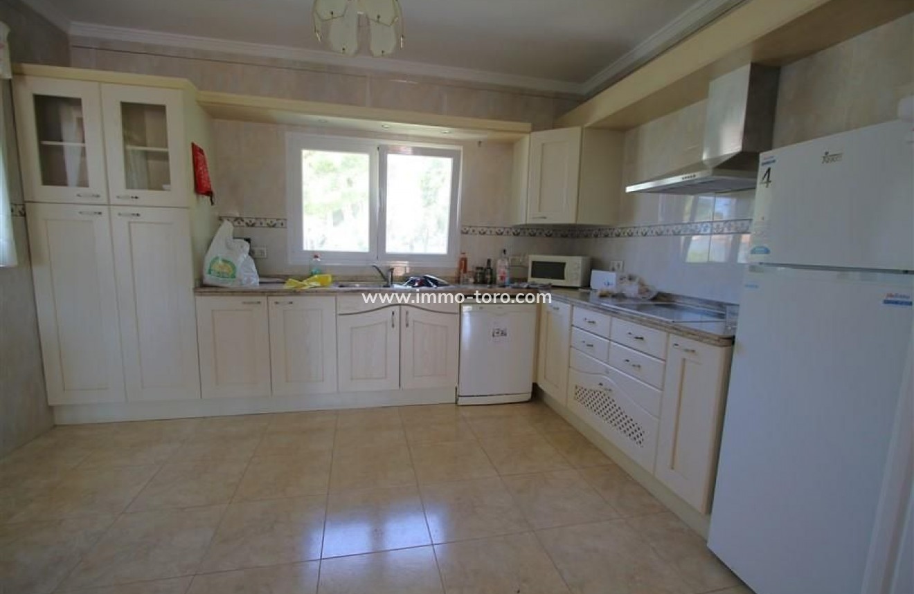 Venta - Villa / Chalet - Calpe