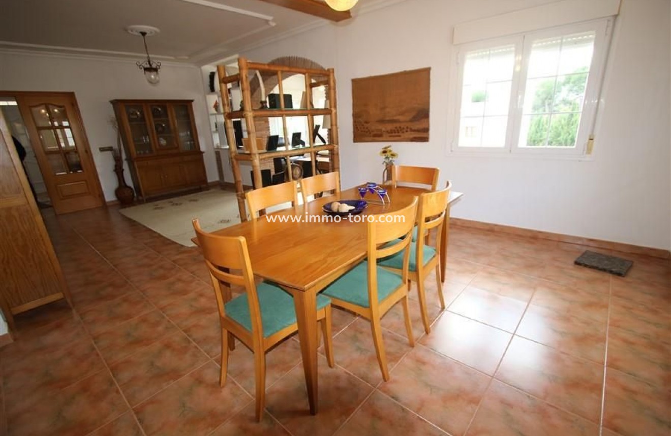 Herverkoop - Villa - Calpe - Playa De La Fossa