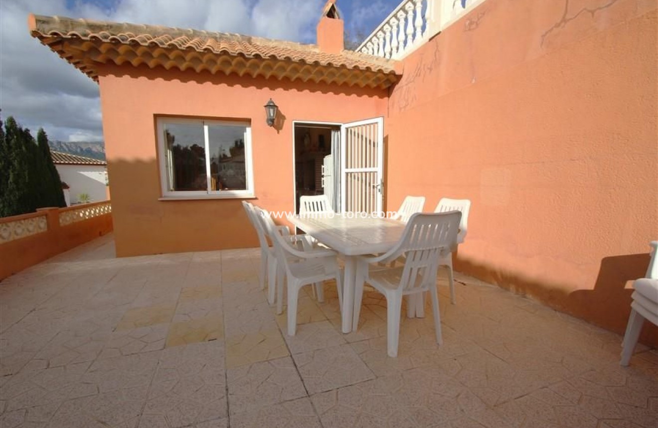 Herverkoop - Villa - Calpe - Playa De La Fossa