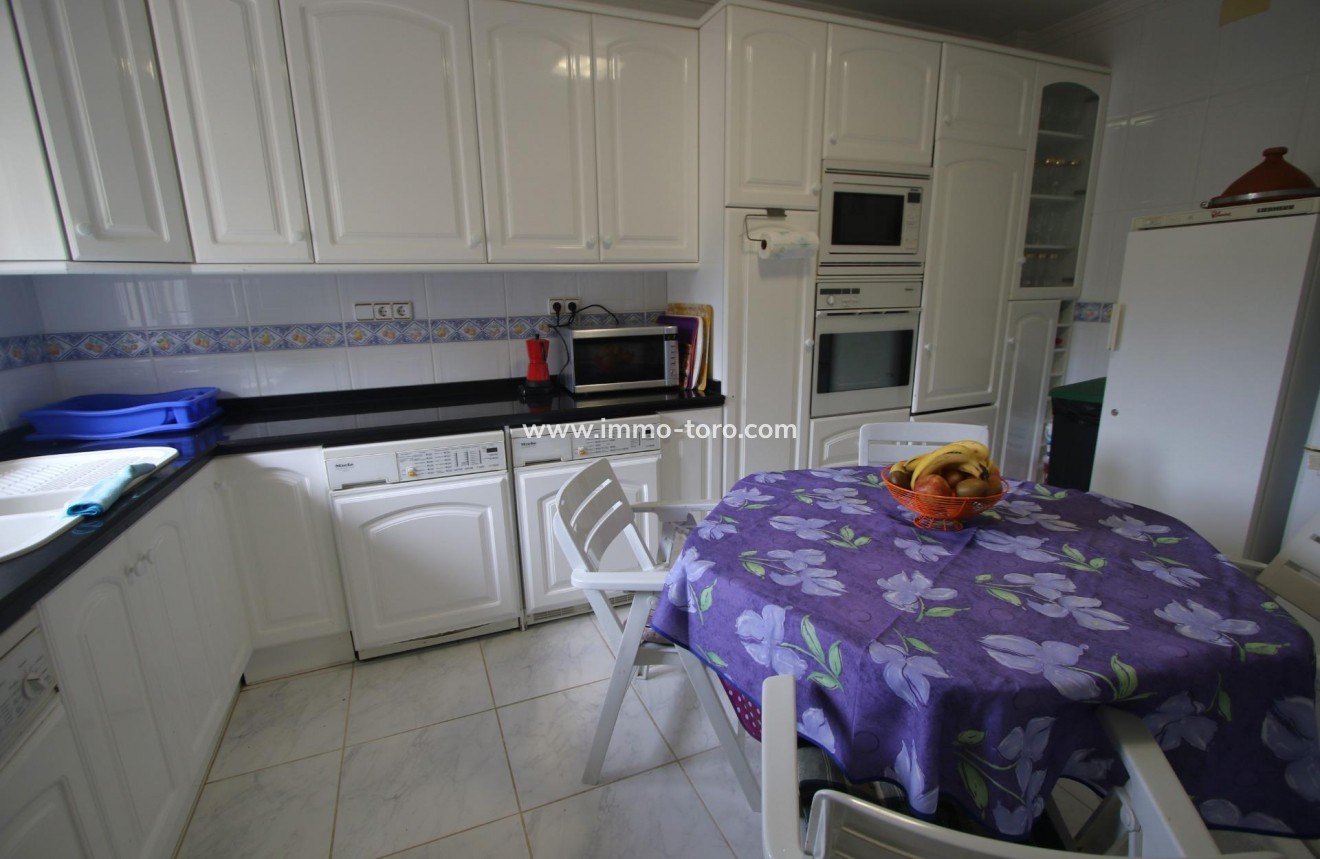 Resale - Villa - Calpe - La Canuta