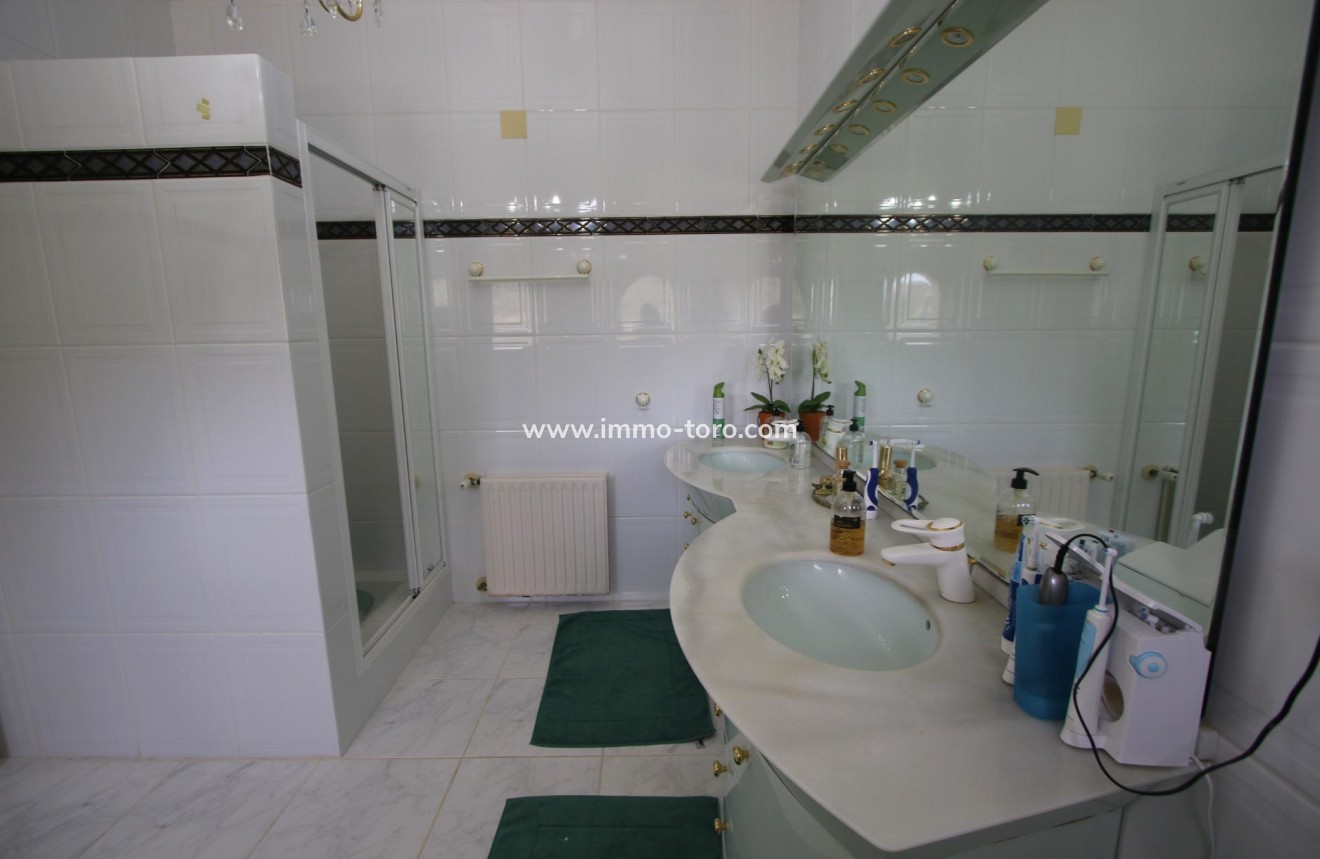 Resale - Villa - Calpe - La Canuta