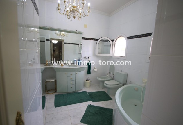 Resale - Villa - Calpe - La Canuta